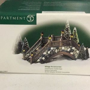 Department 56 Field Stone foot bridge